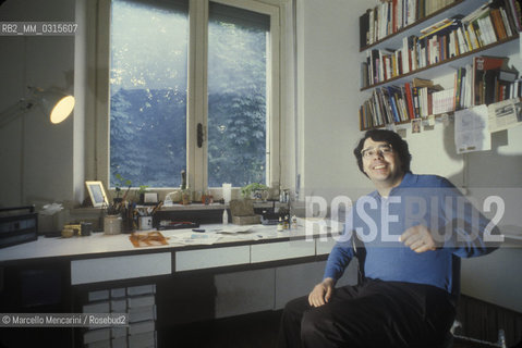 Rome, 1980. Italian cartoonist Guido Clericetti in his studio / Roma, 1980. Il disegnatore Guido Clericetti nel suo studio - ©Marcello Mencarini/Rosebud2