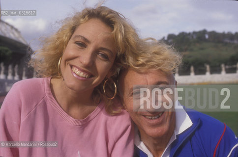 Rome, 1990. Italian TV presenter Antonella Clerici and sport journalist Gianfranco De Laurentiis / Roma, 1990. La presentatrice televisiva Antonella Clerici e il giornalista sportivo Gianfranco De Laurentiis - ©Marcello Mencarini/Rosebud2