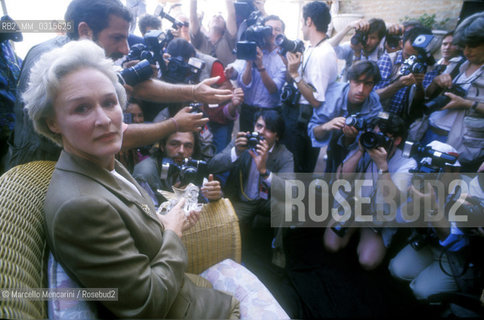 Venice Lido, Venice Film Festival 1991. American actress Glenn Close at photocall for the movie Meeting Venus, directed by István Szabó / Lido di Venezia, Mostra del Cinema di Venezia 1991. lattrice Glenn Close al photocall del film Tentazione di Venere (Meeting Venus) diretto da István Szabó - ©Marcello Mencarini/Rosebud2