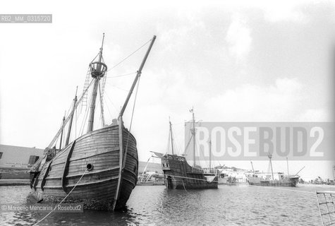 Malta, 1985. The three caravels on the set of the tv movie Christopher Columbus directed by Alberto Lattuada / Malta, 1985. Le tre caravelle sul set del film per la tv Cristoforo Colombo, diretto da Slberto Lattuada - ©Marcello Mencarini/Rosebud2