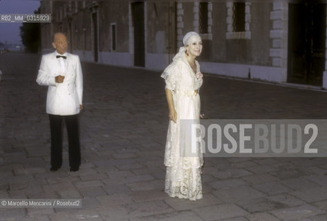 Venice, 1983. Actress Valentina Cortese and her husband, pharmaceutical businessman Carlo De Angeli / Venezia, 1983. Lattrice Valentina Cortese con suo marito, limprenditore farmaceutico Carlo De Angeli - ©Marcello Mencarini/Rosebud2