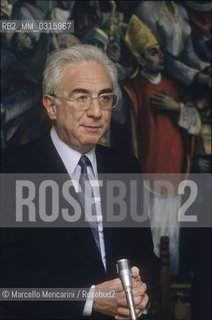 Tempio Pausania, 1985. Francesco Cossiga visiting his congressional district in Sardinia after his election as a President of the Italian Republic / Tempio Pausania 1985. Francesco Cossiga visita il suo collegio elettorale in Sardegna dopo lelezione a presidente della repubblica italiana - ©Marcello Mencarini/Rosebud2