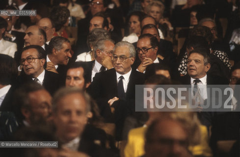 Tempio Pausania 1985. Francesco Cossiga visiting his congressional district in Sardinia after his election as a President of the Italian Republic. Near to him, on the left, Giulio Andreotti / Tempio Pausania 1985. Francesco Cossiga visita il suo collegio elettorale in Sardegna dopo lelezione a presidente della repubblica italiana. Alla sua sinistra Giulio Andreotti - ©Marcello Mencarini/Rosebud2