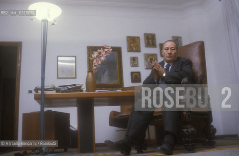 Rome Opera House, 1991. Italian journalist Giampaolo Cresci, director of the Rome Opera House / Teatro dellOpera di Roma, 1991. Il giornalista Giampaolo Cresci, direttore del Teatro dellOpera di Roma - ©Marcello Mencarini/Rosebud2