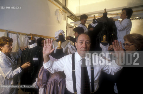 Rome Opera House, 1991. Italian journalist Giampaolo Cresci, director of the Rome Opera House / Teatro dellOpera di Roma, 1991. Il giornalista Giampaolo Cresci, direttore del Teatro dellOpera di Roma - ©Marcello Mencarini/Rosebud2