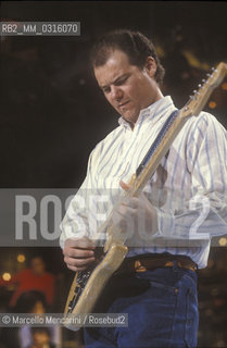 American pop singer Christopher Cross performing (about 1985) / Il cantante pop Christopher Cross durante un concerto (1985 circa) - ©Marcello Mencarini/Rosebud2