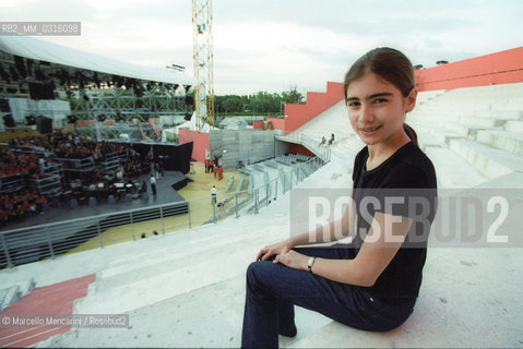 Carlotta Cucuzza, daughter of Italian TV presenter Michele Cucuxzza, during the rehearsal of the musical West Side Story in the cavea of Auditorium Parco della Musica / Roma, 2000. Carlotta Cucuzza, figlia del presentatore TV Michele Cucuzza, durante le prove del musical West Side Story nella cavea dellAuditorium Parco della Musica - ©Marcello Mencarini/Rosebud2