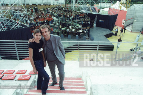 Rome, 2000. Italian TV presenter Michele Cucuzza and his daughter Carlotta during the rehearsal of the musical West Side Story in the cavea of Auditorium Parco della Musica / Roma, 2000. Il conduttore televisivo Michele Cucuzza e sua figlia Carlotta durante le prove del musical West Side Story nella cavea dellAuditorium Parco della Musica - ©Marcello Mencarini/Rosebud2