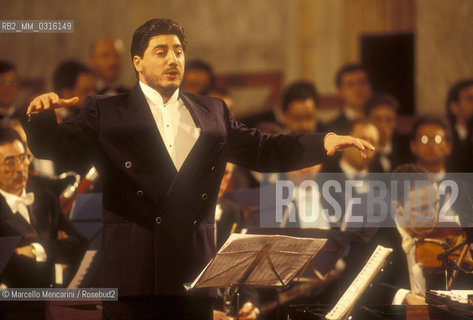 Rome, Basilica of Santa Maria degli Angeli (Saint Mary of the Angels), 1999. Argentinian tenor opera singer José Cura / Il tenore José Cura - ©Marcello Mencarini/Rosebud2