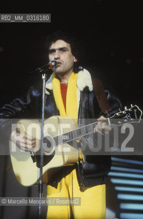 Sanremo Music Festival 1984. Italian pop singer Toto Cutugno, iperforming the song Serenata, that will finish third / Festival di Sanremo 1984. Toto Cutugno canta la canzone Serenata, che si classificherà al terzo posto - ©Marcello Mencarini/Rosebud2