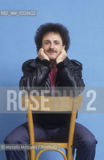 Sanremo Music Festival 1985. Italian pop singer Edoardo De Crescenzo, in competition with the song Via con me / Festival di Sanremo 1991. Il cantante Edoardo De Crescenzo, in gara con la canzone Via con me - ©Marcello Mencarini/Rosebud2