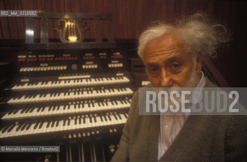 Turin, Teatro Regio, 1992. Russian conductor Vladimir Delman  / Torino, Teatro Regio, 1992.Il direttore dorchestra Vladimir Delman - ©Marcello Mencarini/Rosebud2