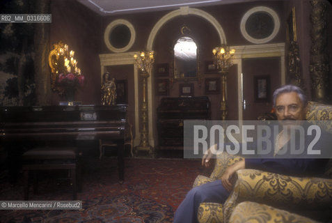 Mario del Monaco in His House (1979)
 ©Marcello Mencarini/Rosebud2