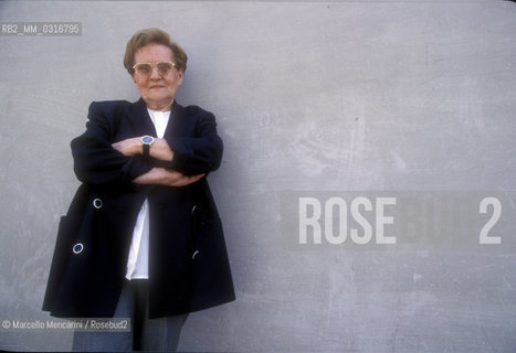 Turin, 1995. Italian writer Isa Desandré, former deported to Ravensbrück and Bergen-Belsen concentration camp / Torino, 1995. La scrittrice Isa Desandré, ex deportata nei campi di concentramento di Ravensbrück e Bergen-Belsen - ©Marcello Mencarini/Rosebud2
