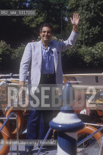 Venice Lido, Venice Film Festival 1984. Arrival of tenor Placido Domingo at the Festival to present the movie Carmen in which he is directed by Francesco Rosi / Lido di Venezia, Mostra del Cinema di Venezia 1984. Arrivo del tenore Placido Domingo al Lido per presentare il Film Carmen di cui è interprete, diretto da Francesco Rosi - ©Marcello Mencarini/Rosebud2
