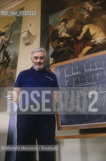 Siena, 1988. Italian omposer Franco Donatoni at the Accademia Chigiana / Siena, 1988. Il compositore Franco Donatoni nellAccademia Chigiana - ©Marcello Mencarini/Rosebud2