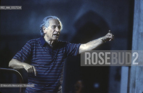 Bolzano, 1984. Born Hungarian naturalized American conductor Antal Dorati during a rehearsal / Bolzano, 1984. Il direttore dorchestra Antal Dorati durante una prova - ©Marcello Mencarini/Rosebud2