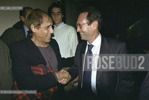 Milan, October 28, 1999. Italian pop singer Adriano Celentano on the set of his TV program Francamente me ne infischio with President of RAI public television Roberto Zaccaria / Milano, 28 ottobre 1999. Il cantante Adriano Celentano sul set del suo programma televisivo Francamente me ne infischio con il presidente della RAI radiotelevisione italiana Roberto Zaccaria - ©Marcello Mencarini/Rosebud2