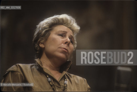 Vatican City, Regal Room, 1983. Opera singer Christa Ludwig during a rehearsal conducted by Leonard Bernstein / Città del Vaticano, Sala Regia, 1983. La cantante lirica Christa Ludwig durante una prova diretta da Leonard Bernstein - ©Marcello Mencarini/Rosebud2