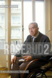 Rome, about 1990. Politician of Italian Communist Party Pietro Ingrao in his House / Roma, 1990 circa. Il politico del Partito Comunista Pietro Ingraonella sua casa - ©Marcello Mencarini/Rosebud2