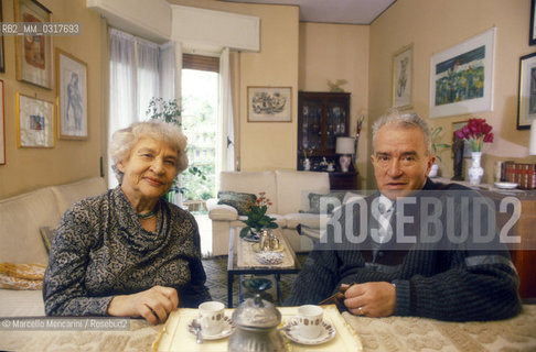 Italian politician PIETRO INGRAO and his wife LAURA, about 1990 / PIETRO INGRAO, politico, con la moglie  LAURA, 1990 circa ©Marcello Mencarini/Rosebud2