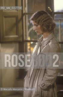 French actress Nicole Garcia performing on the set of movie Via degli specchi directed by Giovanna Gagliardo (1982) / Lattrice Nicole Garcia mentre recitano sul set del film per la TV Via degli specchi, diretto da Giovanna Gagliardo (1982) - ©Marcello Mencarini/Rosebud2