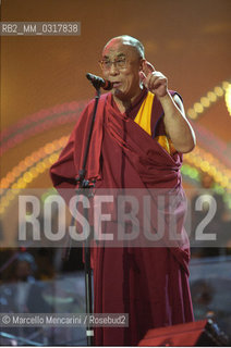 The Dalai Lama at Pavarotti & Friends, Modena 2000 / Il Dalai Lama al Pavarotti and Friends, Modena 2000 - ©Marcello Mencarini/Rosebud2