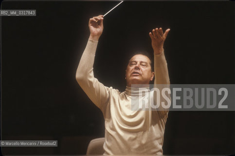 Rome, about 1985. Spanish conductor and composer Rafael Frühbeck de Burgos during a rehearsal / Roma, 1985 circa. Il compositore e direttore durchestra Rafael Frühbeck de Burgos durante una prova - ©Marcello Mencarini/Rosebud2