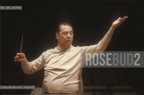 Rome, about 1985. Spanish conductor and composer Rafael Frühbeck de Burgos during a rehearsal / Roma, 1985 circa. Il compositore e direttore durchestra Rafael Frühbeck de Burgos durante una prova - ©Marcello Mencarini/Rosebud2