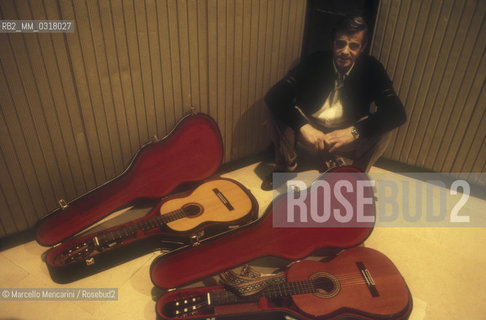 Italian singer-songwriter Sergio Endrigo, about 1985 / Il cantante Sergio Endrigo, 1985 circa  - ©Marcello Mencarini/Rosebud2