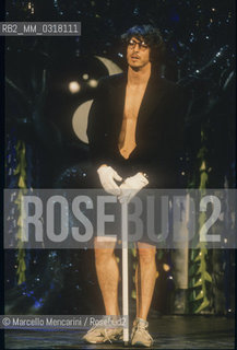 Sanremo Music Festival 1991. American dancer Daniel Ezralow performing a ballet by choreographer Franco Miseria / Festival di Sanremo 1991. Il ballerino Daniel Ezralow balla una coreografia di Franco Miseria - ©Marcello Mencarini/Rosebud2