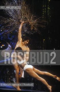 Sanremo Music Festival 1991. American dancer Daniel Ezralow performing a ballet by choreographer Franco Miseria / Festival di Sanremo 1991. Il ballerino Daniel Ezralow balla una coreografia di Franco Miseria - ©Marcello Mencarini/Rosebud2