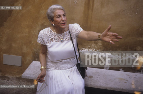 Maria Pia Fanfani, President of the Italian Red Cross women and wife of the Italian politician Amintore Fanfani (about 1985) / Maria Pia Fanfani, presidente della sezione femminile della Croce Rossa italiana e moglie del politico Amintore Fanfani (1985 circa) - ©Marcello Mencarini/Rosebud2