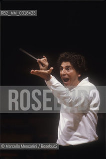 Rome Opera House, 1983. Italian conductor Gabriele Ferro performing a rehearsal / Teatro dellOpera di Roma, 1983. Il direttore dorchestra Gabriele Ferro mentre dirige una prova - ©Marcello Mencarini/Rosebud2