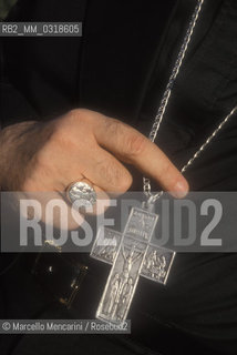 Vatican City, 1999. Cross and ring of Archbishop John Foley / Città del Vaticano, 1999. Croce ed anello dellarcivescovo John Foley - ©Marcello Mencarini/Rosebud2