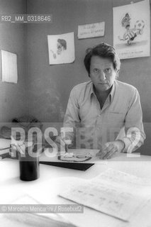 Rome, offices of the newspaper La Repubblica, 1979. Italian satire cartoonist Giorgio Forattini / Roma, sede del quotidiano La Repubblica, 1979. Il vignettista satirico Giorgio Forattini - ©Marcello Mencarini/Rosebud2