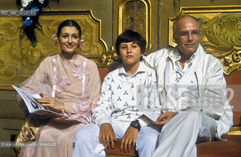 Venice, La Fenice Theater, 1983. Ballet dancer Carla Fracci, her son Francesco and her husband Beppe Menegatti / Venezia, Teatro La Fenice, 1983. La ballerina classica Carla Fracci, suo figlio Francesco e suo marito Beppe Menegatti - ©Marcello Mencarini/Rosebud2