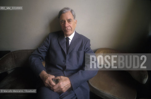 Rome, 1990. American economist John Kenneth Galbraith / Roma, 1990. Leconomista americano John Kenneth Galbraith - ©Marcello Mencarini/Rosebud2