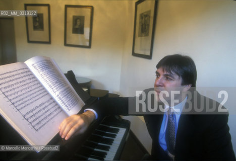 Italian conductor Daniele Gatti (1990) / Il direttore dorchestra Daniele Gatti (1990) - ©Marcello Mencarini/Rosebud2