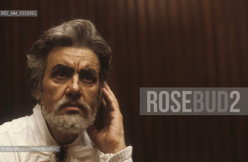 Milan, La Scala Theater, about 1980. Opera singer Nicolai Ghiaurov / Milano, Teatro alla Scala, 1980 circa. Il cantante lirico Nicolaj Ghiaurov - ©Marcello Mencarini/Rosebud2