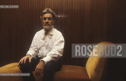 Milan, La Scala Theater, about 1980. Opera singer Nicolai Ghiaurov in his dressing room / Milano, Teatro alla Scala, 1980 circa. Il cantante lirico Nicolaj Ghiaurov nel suo camerino - ©Marcello Mencarini/Rosebud2