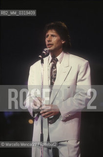 Sanremo Music Festival 1990. Italian pop singer Sandro Giacobbe / Festival di Sanremo 1990. Il cantante Sandro Giacobbe - ©Marcello Mencarini/Rosebud2