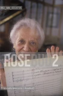 Rome, 1991. Italian composer Barbara Giuranna in her House / Roma, 1991. La compositrice Barbara Giuranna nella sua casa - ©Marcello Mencarini/Rosebud2
