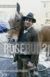 Venice, 1981. Circus artist Alexis Grüss with a horse / Venezia 1981. Lartista circense Alexis Gruss con un cavallo - ©Marcello Mencarini/Rosebud2