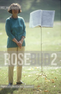 Turin, Royal Gardens, September 1991. Russian composer Sofia Gubaidulina / Torino, Giardini reali, Settembre 1991. La compositrice russa Sofia Gubaidulina - ©Marcello Mencarini/Rosebud2