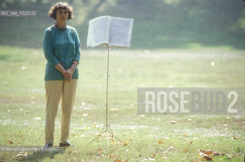 Turin, Royal Gardens, September 1991. Russian composer Sofia Gubaidulina / Torino, Giardini reali, Settembre 1991. La compositrice russa Sofia Gubaidulina - ©Marcello Mencarini/Rosebud2