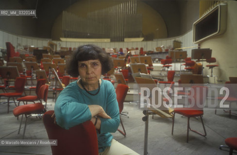 Auditorium RAI in Turin, Settembre Musica 1991. Russian composer Sofia Gubaidulina / Auditorium RAI di Torino, Settembre Musica 1991. La compositrice russa Sofia Gubaidulina - ©Marcello Mencarini/Rosebud2