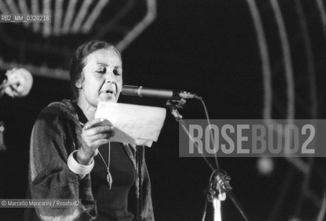 Rome, 1980. Italian writer, poet and  anthropologist Armanda Guiducci [?] at the Second Festival of the Poets / Roma, 1980. La scrittrice, poetessa ed antropologa italiana Armanda Guiducci [?] al secondo Festival dei poeti - ©Marcello Mencarini/Rosebud2