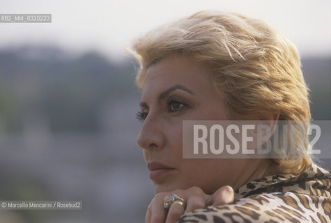 Rome, Castel SantAngelo, 1998. Ukrainian soprano Maria Guleghina, main protagonist in the opera Tosca at the Olynpic Stadium / Roma, Castel SantAngelo, 1998. Il soprano Maria Guleghina, protagonista dellopera Tosca allo Stadio Olimpico - ©Marcello Mencarini/Rosebud2