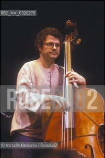 American jazz double bassist and composer Charlie Haden performing(about 1985) / Charlie Haden, contrabbassista e compositore jazz in concerto (1985 circa) - ©Marcello Mencarini/Rosebud2